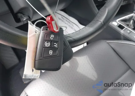 2024 Volkswagen Jetta 1.5T Se from USA, damaged, VIN 3VW7M7BU0RM059133